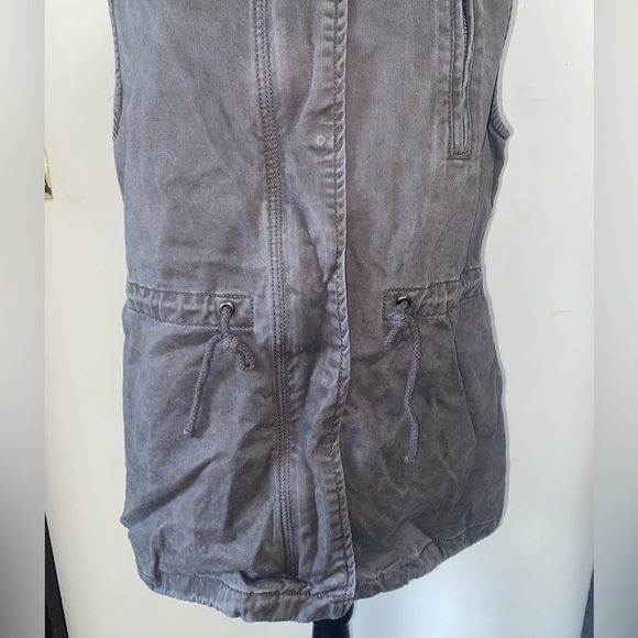 Per Se Size Large Grey Zipper and Button Up Vest with Drawstring Waist - Picture 14 of 15
